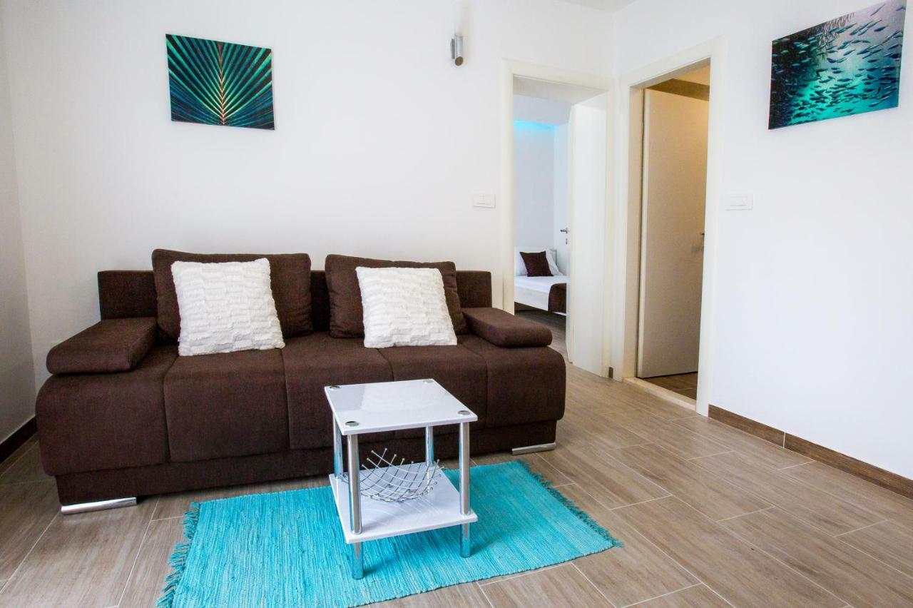 Apartment Nives In The City Center - Free Parking Сплит Экстерьер фото
