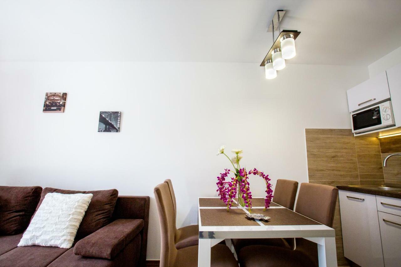 Apartment Nives In The City Center - Free Parking Сплит Экстерьер фото